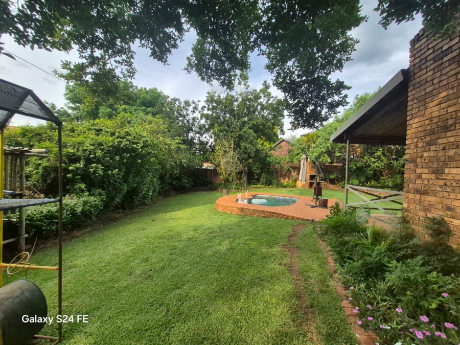 4 Bedroom Property for Sale in Cashan North West